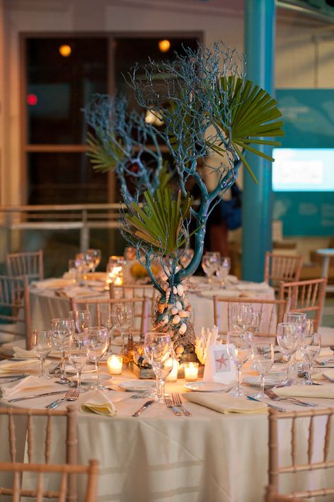 4 foot tall coral trees and sea grass make perfect mermaid/sea wedding centerpieces Under The Sea Wedding Theme, Under The Sea Wedding, Sea Wedding Theme, Under The Sea Decorations, Beach Wedding Decorations Reception, Aquarium Wedding, Deco Marine, Prom Themes, Gala Ideas