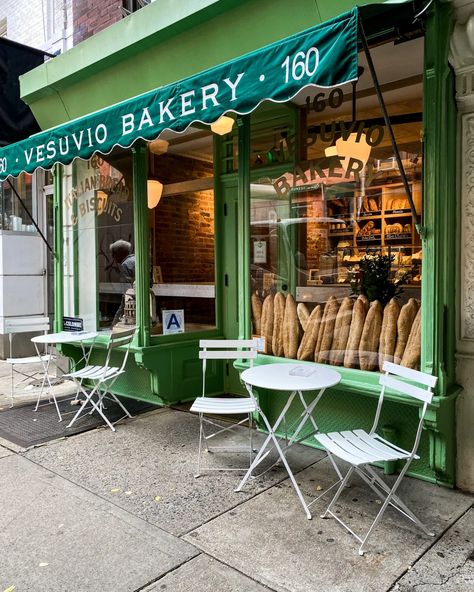 Vesuvio Bakery, NY Italian New York, New York Bakery, City Bakery, Bakery New York, Vintage Bakery, House New York, Warehouse Office, Parisian Cafe, Office Renovation