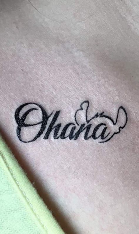 Stitch Tattoo Ideas Small Ohana, Lilo And Stitch Inspired Tattoos, Small Stitch Tattoo Disney, Ohana Tattoo With Stitch, Ohana Disney Tattoo, Ohana Matching Tattoos, Stitch Tattoo Ideas Small Simple, Stitch Small Tattoo, Stitch Tattoo Ideas Ohana