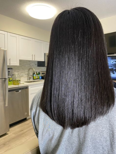 Nlack Natural Hair Goals, length goals, silk press, healthy hair, fresh trim Healthy Silk Press, Hair Swatches, Natural Hair Goals, Black Natural Hair, Healthy Black Hair, Natural Hair Pictures, Relaxed Hairstyles, 2023 Hairstyles, Lirika Matoshi