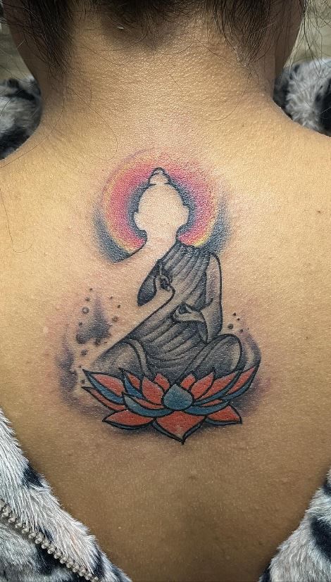 Praying Buddha Tattoo, Planets Tattoo, Chest Tattoo Drawings, Buddha Peace, Mahadev Tattoo, Buddha Tattoo Design, Tattoo Me, Buddha Tattoos, Saved Tattoo