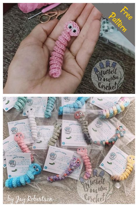 3 Worry Worm Free Crochet Pattern Crochet Worm, Worry Worm, Bookmark Diy, Amigurumi Minta, Crochet Bookmark Pattern, Mode Crochet, Crochet Animals Free Patterns, Crochet Bookmarks, Quick Crochet