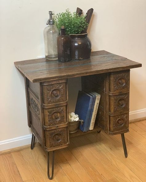 Singer Sewing Machine Repurposed, Sewing Table Repurpose, Singer Sewing Machine Table, Drawers Repurposed, Sewing Machine Drawers, Sewing Machine Tables, Resin Table Top, Sewing Machine Table, Treadle Sewing Machines