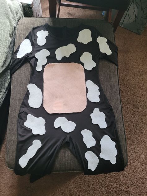 #Michaels #Cow #Halloween #pregnant Cow Halloween, Halloween Costume, Halloween Costumes, Cow, Halloween