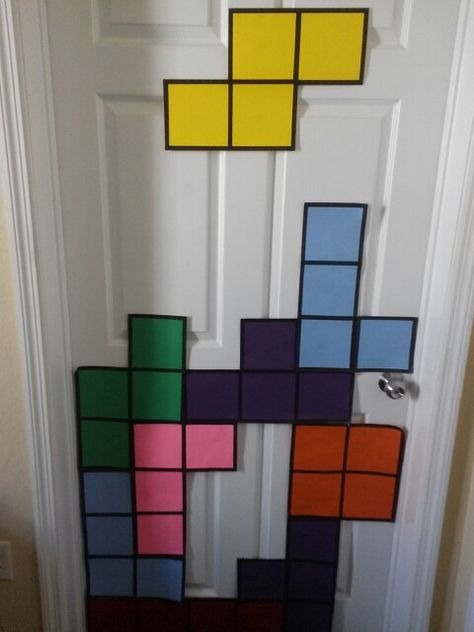 Tetris Room Decor, Tetris Door Decoration, Tetris Decor, Tetris Decorations, Tetris Party, Tetris Wall, Makerspace Design, School Dance Themes, 80s Party Decorations