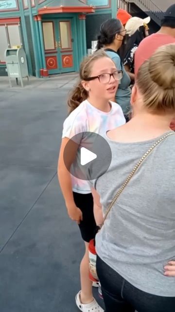 Dominic Overman on Instagram: "Spoiled Brat Cries At Universal Studios Because She Doesn't Want To Leave
YouTube: GR8Dominate

#youtube #youtuber #prank #pranks #prankster #vlog #vlogs #vlogger #funny #comedy #hilarious #gr8 #fyp #foryoupage #foryou #cry #crybaby #brat" Spoiled Brat, Inspirational Messages, Funny Comedy, Inspirational Message, Funny Gif, Funny, Instagram