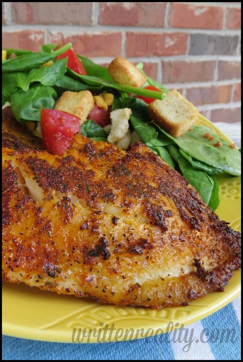 Blackened Fish on the Grill is delicious! {writtenreality.com} #recipe #grill #fish Fish On The Grill, Grill Fish, Blackened Fish, Blacken Fish, Grilled Fish Recipes, Cook Fish, Grill Food, Recipes Seafood, Shell Fish