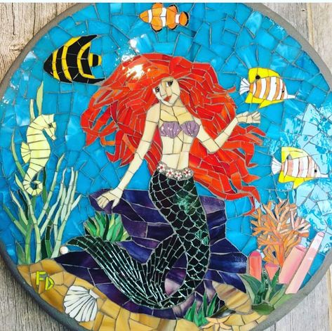 Mosaic Mermaid, Clay Trays, Mermaid Mosaic, Mosaic Mandala, Sunflower Mosaic, Mission E, Mosaic Animals, Mermaid Tails, Mosaic Projects