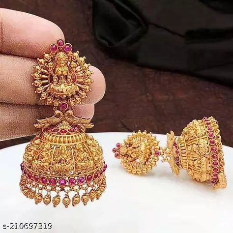 Jumkalu Gold, Gold Earrings Butalu, Bridal Jhumkas Gold, Jumka Earrings Gold Indian Jewelry, Jumkas Antiques Gold, Jimmiki Earrings, Jumka Design Gold Bridal, Kasulaperu Earrings, Jumka Gold Designs