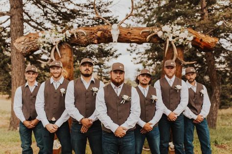 Wedding Vest For Men Rustic, Simple Groom Attire Jeans, Rustic Groomsmen Attire Jeans Country, Groom Jeans Wedding, Country Groomsmen Attire Jeans Boots, Country Wedding Groomsmen Attire, Groomsmen Attire Jeans And Boots, Country Groomsmen Attire, Fall Wedding Groomsmen Attire