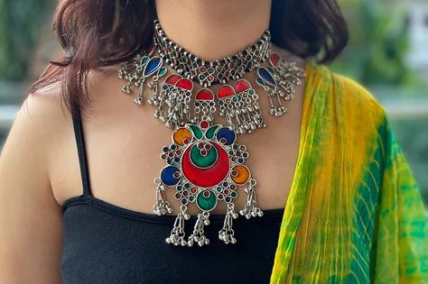 Unique Choker Necklaces, Beautiful Personality, Oxidized Necklace, Antique Bridal Jewelry, Indian Jewelry Sets, Wedding Order, Fashion Jewelry Earrings, Choker Necklaces, Indian Jewellery