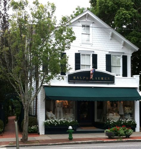 Ralph Lauren store - the Hamptons Hamptons Store Fronts, Quaint Shops Store Fronts, Classic Store Facade, Black And White Striped Awning Store Fronts, Ralph Lauren House, Ralph Lauren Flagship Store New York, Ralph Lauren Store, South Hampton, Store Interiors