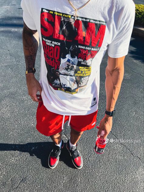 Jordan 3 Unite Outfit, Jordan 1 Bred Outfit Men, Red And Black Outfits Men Street Styles, Jordan 1 Bred Outfit, Black Jordans Outfit, Black Men Summer Outfits, Graphic Tee Outfit Men, Mens Clothing Styles Streetwear, Black Shoes Outfit