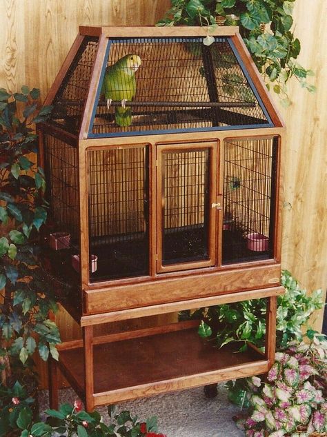 Aviary Diy Bird Cage, Bird Cages For Sale, Bird Cage Design, Pet Bird Cage, Parakeet Bird, Large Bird Cages, Parrot Pet, Bird Aviary, Bird Cage Decor