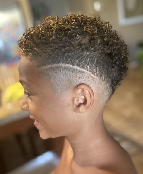 Curly Hair Mohawk Boys, Mixed Boy Haircut, Kids Curly Hairstyles Boys, Curly Boy Hair Cuts, Curly Boys Haircut Kids Mixed, Curly Hair Boys Haircut, Biracial Boys Haircut, Boys Haircut Curly Hair, Haircuts For Boys With Curly Hair