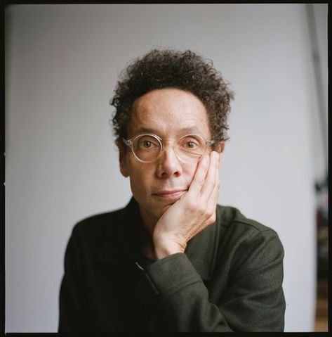 Malcolm Gladwell talks casuistry and Catholicism with the hosts of Jesuitical | America Magazine Malcom Gladwell, Malcolm Gladwell, Stories Of Success, David And Goliath, Talk To Strangers, Influential People, Book Release, Best Selling Books, The New Yorker