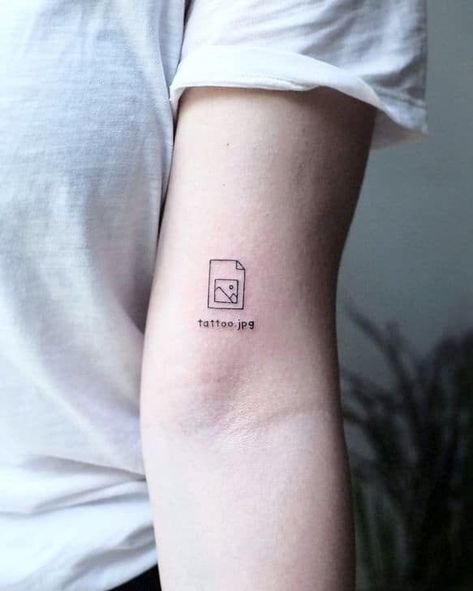 Jpg Tattoo, Tattoos Dainty, Model Tattoo, Omerta Tattoo, Meaningful Tattoos For Women, Small Meaningful Tattoos, Back Tattoo Women, Funny Tattoos, Small Tattoo Designs