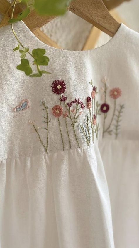 Flowers Elements, Embroidery Quotes, Baby Dress Embroidery, Individual Flowers, Clothes Embroidery Diy, Simple Hand Embroidery Patterns, Embroidery Lessons, Diy Embroidery Designs, Hand Embroidery Patterns Flowers