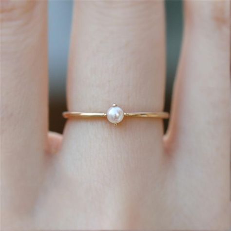 Womens Rings Simple, Pearl Ring Simple, Slim Ring, Gold Color Ring, Zierlicher Ring, Gold Ring Designs, Tiffany Jewelry, Crown Ring, Rings Gold