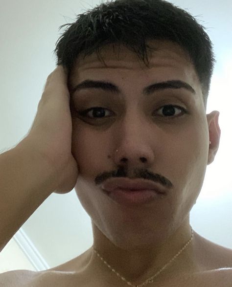 Makeup Mustache, Mustache Aesthetic, Small Mustache, Mexican Mustache, Takuache Outfits, Pencil Mustache, Baby Mustache, Takuache Outfits Guys, Men Mustache