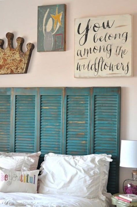 Teal Headboard, Old Wooden Shutters, Coral Bedroom, Vintage Shutters, Wood For Sale, Old Shutters, Diy Headboards, Shabby Chic Bedrooms, Chic Bedroom