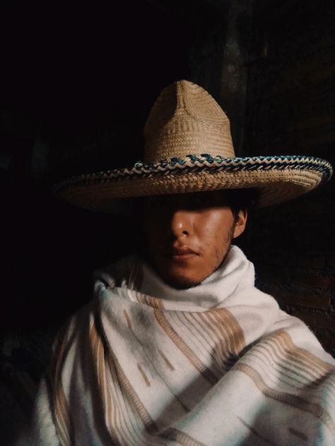 Mexican Cowboy Art, Mexican Cowboy Aesthetic, Mexican Photography, Mexican Western, Mexican Cowboy, Western Mexican, Mexican People, Mexico Fashion, Mexican Men