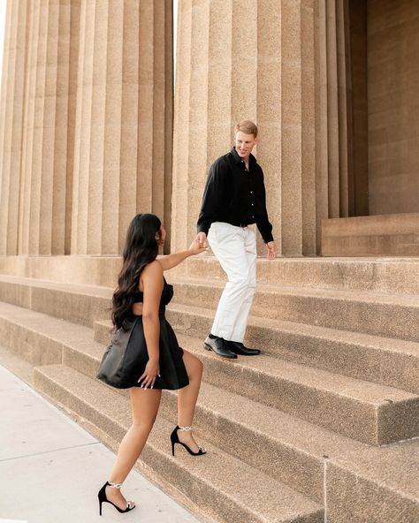 I LOVE Parthenon engagement session for this reason! They always look so classy & regal it’s just a perfect location! 😍 #nashville #nashvillweddingphotographer #nashvillewedding #murfreesborophotographer #engagementphotos Nashville Parthenon, Nashville Engagement Photos, Broadway Nashville, Parthenon Nashville, Themed Engagement Photos, Nashville Engagement, Pics Inspo, Engagement Inspo, Engagement Pics