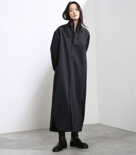 Minimal Dress, Fab Dress, Minimalist Fashion Women, Minimal Look, Perfect Wardrobe, Shirtdress, Minimal Fashion, Kimonos, Simple Dresses