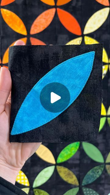 Stacy Lute on Instagram: "Make an Orange Peel with me! #quilt #quilting #fabric #sew #sewing #reelsofinstagram #learn #orange #orangepeel #tutorial #seweithme" Orange Peel Quilt, Circle Game, Circle Quilts, Applique Quilt, Applique Quilting, Quilt Block Patterns, Orange Peel, Applique Quilts, Quilt Block