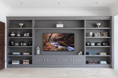 Carpeted Living Room, Cabinetry Living Room, Humphrey Munson, Tv Fal, Tv Unit Design Modern, Orchard House, Feature Wall Living Room, Sitting Room Decor, Built In Shelves Living Room