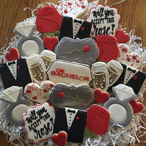 Claudia Eichelberger on Instagram: “Will you accept this rose?❤️🌹💋 #thebachelor #willyouacceptthisrose #thebachelorcookies #bachelorviewingparty #customcookies…” Bachelor Party Cookies, Clean Eating Family Meals, Rose Cookies, Iced Sugar Cookies, Cookie Party, Viewing Party, Cookie Frosting, The Bachelor, Cut Out Cookies