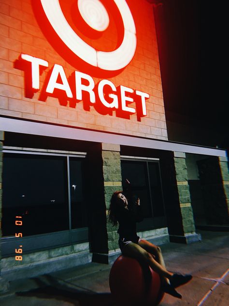 Target Photoshoot Target Pictures Ideas, Aesthetic Target Pictures, Target Photoshoot Ideas, Target Aesthetic Photos, Target Moodboard, Target Photos, Target Pictures, Target Photoshoot, Strawberry Photography