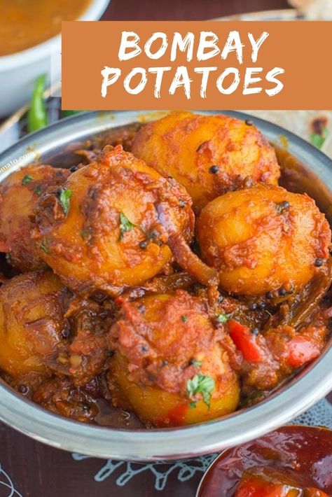 Bombay Potato Recipe, Bombay Potatoes, Aloo Recipes, Vegetarian Comfort Food, Potato Recipes Side Dishes, Shrimp Recipes For Dinner, Spicy Snacks, Indian Snack Recipes, Potatoes Recipe