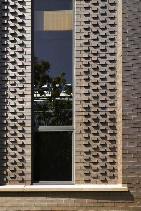 brown-brindle-bricks-ketley-brick Brown Brick Houses, Street Townhouse, Brick Projects, Clay Products, Brick Material, Brown Brick, Solid Brick, Building Elevation, Contemporary Building