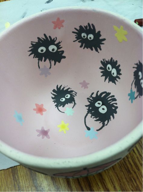 Dust Sprites Bowl Dust Sprites, Ceramic Cafe, Diy Pottery Painting, Color Me Mine, Paint Your Own Pottery, Cerámica Ideas, Pottery Painting Designs, Keramik Design, About Me Blog