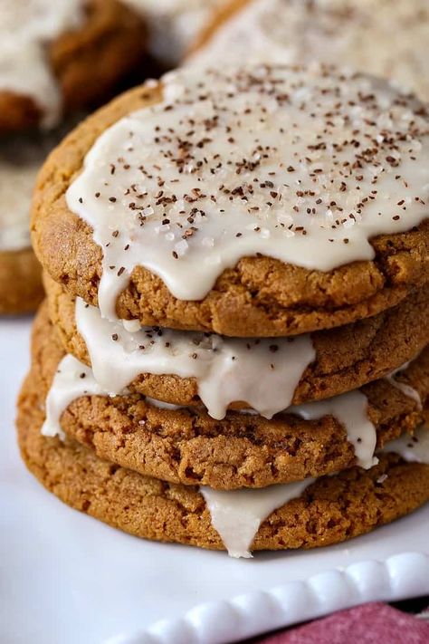 Bourbon Iced Molasses Cookies | Bourbon Infused Dessert | Mantitlement Iced Molasses Cookies, Bourbon Cookies Recipe, Bourbon Dessert, Bourbon Cookies, Pecan Tassies, Chewy Molasses Cookies, Molasses Cookies Recipe, Cup Cookies, Make Dessert