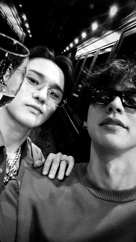 Dean Bonnie And Clyde, Kwon Hyuk, Bonnie Clyde, Aesthetic Guys, Korean Artist, My Only Love, Record Label, Asian Fashion