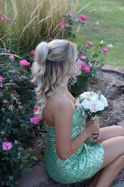 hoco hair Hoco Hairstyles Simple, Teal Hoco Dress, Teal Hoco Dresses, Half Up Half Down Hoco Hair, Hairstyles Simple, Hoco Dress, Hoco Hairstyles, Homecoming Hair, Dress Hairstyles