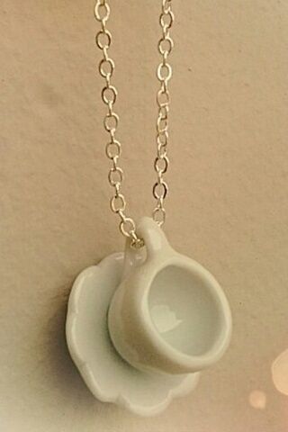 Tea Cup Necklace, Ceramic Jewerly, Diy Plaster, Pottery Workshop, Gold Ceramic, Diy Pottery, Handmade Fashion Jewelry, Ceramics Pottery Art, Ceramics Projects