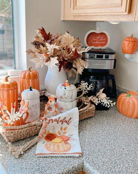 3 Tier Stand Decor Fall Kitchen, Dining Room Contemporary, Autumn Table, Warm Colour Palette, Fall Table Decor, Fall Kitchen, Fall Thanksgiving Decor, Fall Time, Christmas Room