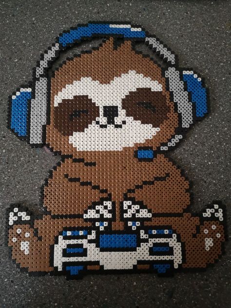 Panda Beads Pattern, Sloth Perler Bead Patterns, Sloth Pixel Art, Melts Beads, Hama Beads Christmas, Bead Templates, Easy Perler Beads Ideas, Perler Crafts, Diy Perler Bead Crafts