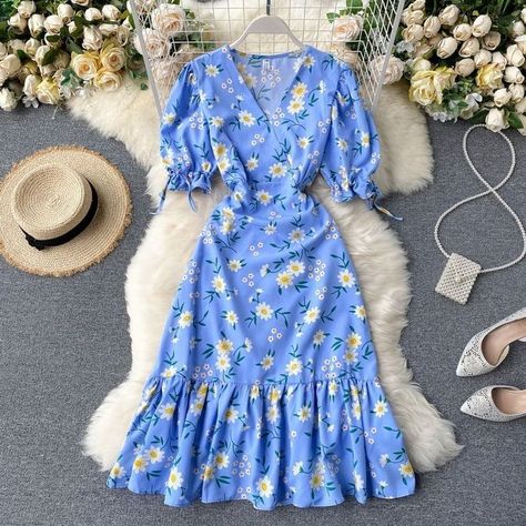 🩶🩶 Cute Dress Outfits, Puff Sleeve Dress, Stylish Dresses For Girls, Modest Fashion Outfits, Puffed Sleeves Dress, Looks Chic, Mermaid Dress, Lovely Dresses, Trendy Dresses