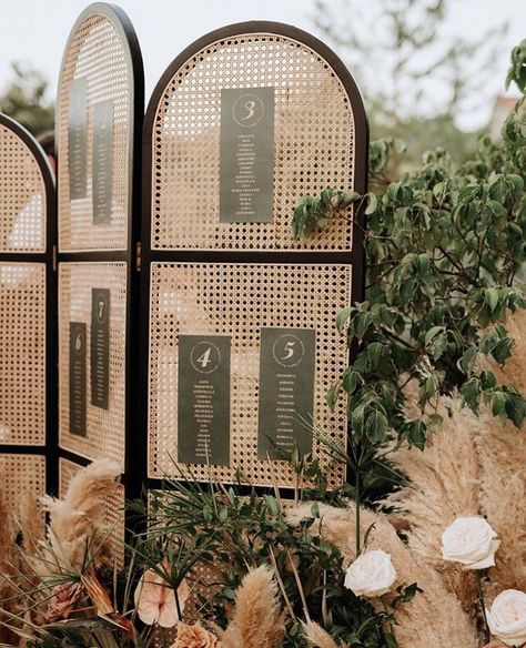 You will want to check this Safari themed wedding from a couple who love Africa 🐘🦓 A cozy tented lounge, gold accent, playful patterns, and waaaittt until you see the ceremony setup! 🤩🤯 Major crush 😍❤️🦒 Rattan Partition, Blue Bridal Shower Themes, Boho Seating, Safari Wedding, Boho Wedding Cake, Blue Bridal Shower, Luxury Wedding Decor, Wedding Table Plan, Boho Chic Wedding