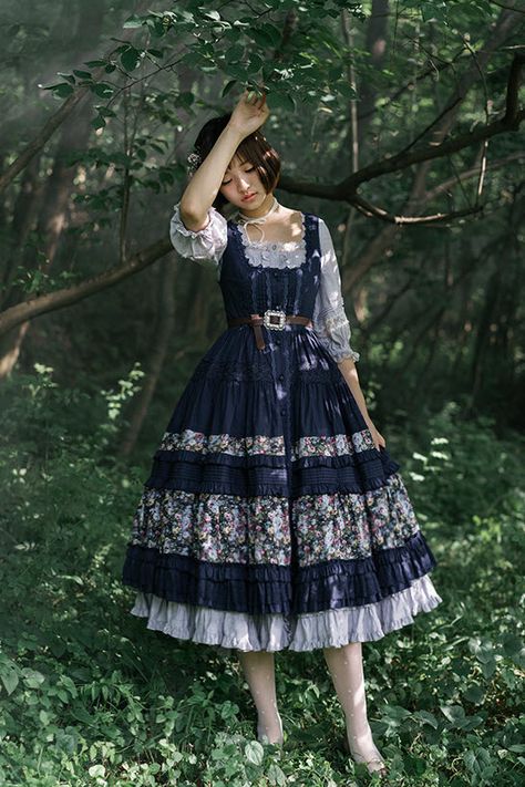 Cottagecore Dresses, Diesel Punk, Op Dress, Classic Lolita, Old Fashion Dresses, Cottagecore Fashion, Mori Girl, Feminine Dress, Dieselpunk