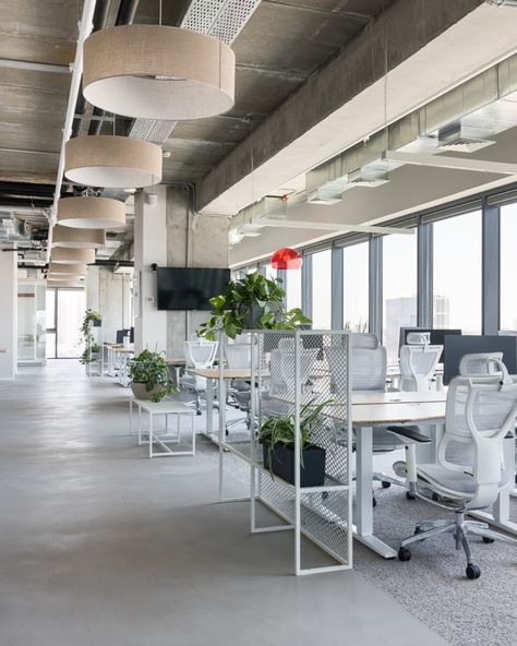 Lumen Offices - Tel Aviv | Office Snapshots Office Space Design Workspaces, Scandi Office, Work Space Office, Open Office Design, Law Office Design, Hot Desk, Wooden Bar Table, Healthcare Interior Design, Industrial Office Design