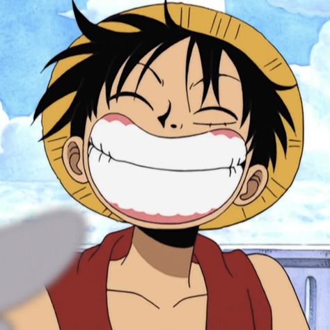 Luffy Smiling Pfp, Luffy Silly Face, Luffy Pfp Pre Timeskip, Luffy Reference, Luffy Silly, Luffy Pre Timeskip, Luffy Smiling, Sky Island, One Piece Meme