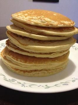 Golden, Extra Fluffy Pancakes. Pb Pancakes, Extra Fluffy Pancakes, Fluffy Pancakes Recipe, Fluffy Pancake Recipe, Pancakes Ingredients, Just Eat, Coconut Almond, Peanut Butter Protein, Protein Pancakes