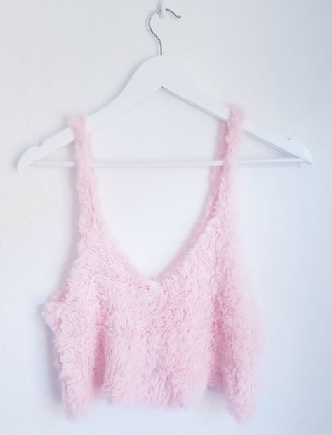 Pink Fluffy Top, Master Manifestor, Fluffy Top, Fuzzy Top, Tank Top Y2k, Fit Ideas, Cute Diys, Pink Colour, Pink Tank