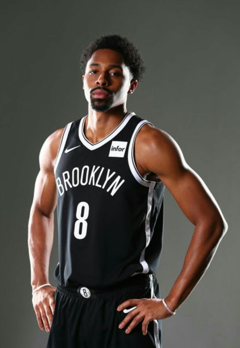 Spencer Dinwiddie Spencer Dinwiddie, Brooklyn Basketball, Brooklyn Nets, Nba Teams, Basketball Teams, Nba Players, Nba Basketball, All Star, Brooklyn