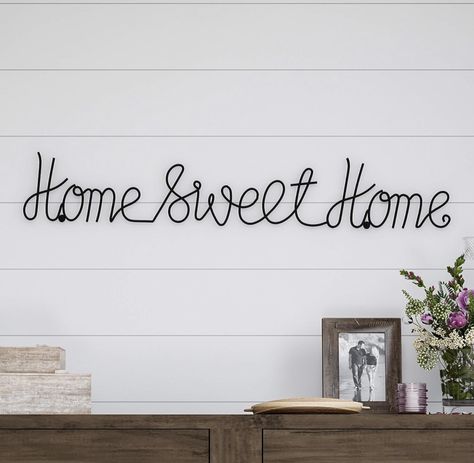 Wall Phrases, Vintage Farmhouse Style, Word Art Design, Interior Design Themes, Word Wall Art, Metal Wall Hangings, Metal Homes, Farmhouse Chic, Vintage Farmhouse